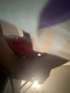 Snapshot of RomaLovesFamily chatting on 11, 9, 2025 RomaLovesFamily online show from 11, 9, 2025