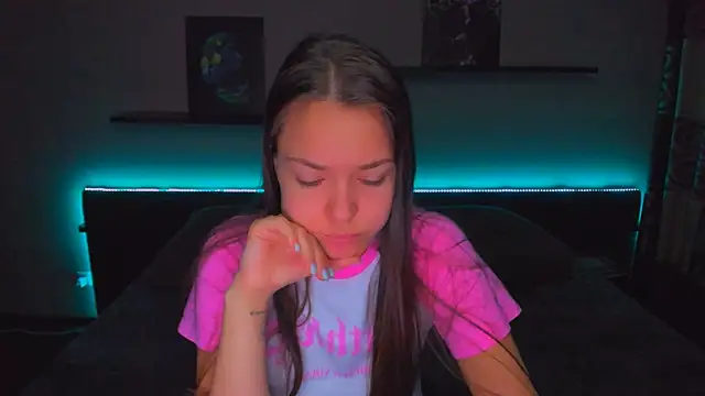 AlexaBarkley online show from 5, 11, 2025