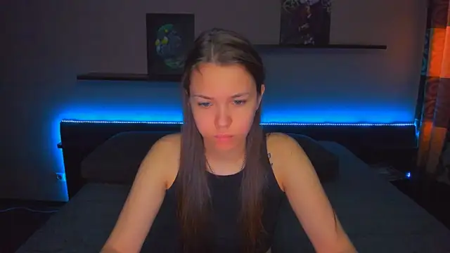 Snapshot of AlexaBarkley chatting on 15, 4, 2026 AlexaBarkley online show from 15, 4, 2026