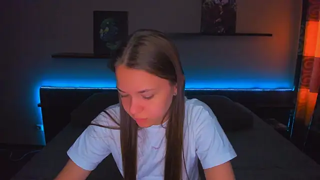 Snapshot of AlexaBarkley chatting on 21, 5, 2026 AlexaBarkley online show from 21, 5, 2026