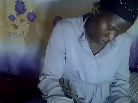 Snapshot of cute-shamza chatting on 6, 4, 2026 cute-shamza online show from 6, 4, 2026