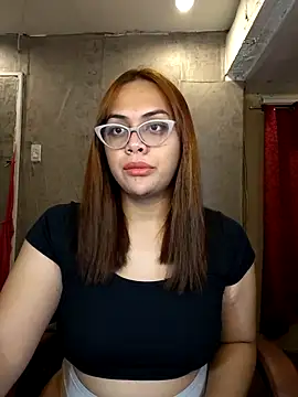 Snapshot of _MissKhimberlyXxx_ chatting on 19, 4, 2026 MissKhimberlyXxx online show from 19, 4, 2026