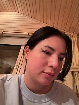 clairewntr online show from 30, 12, 2024