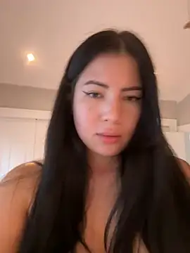 clairewntr online show from 5, 2, 2025