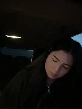 clairewntr online show from 26, 2, 2025