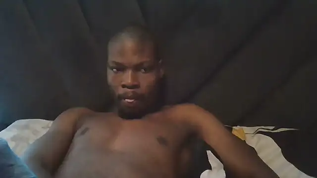 Snapshot of Malibongwe17 chatting on 11, 6, 2026 Malibongwe17 online show from 11, 6, 2026