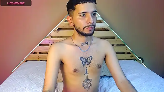 Snapshot of sexxgods chatting on 23, 12, 2024 sexxgods online show from 23, 12, 2024