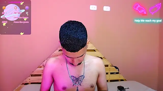 Snapshot of sexxgods chatting on 10, 3, 2025 sexxgods online show from 10, 3, 2025