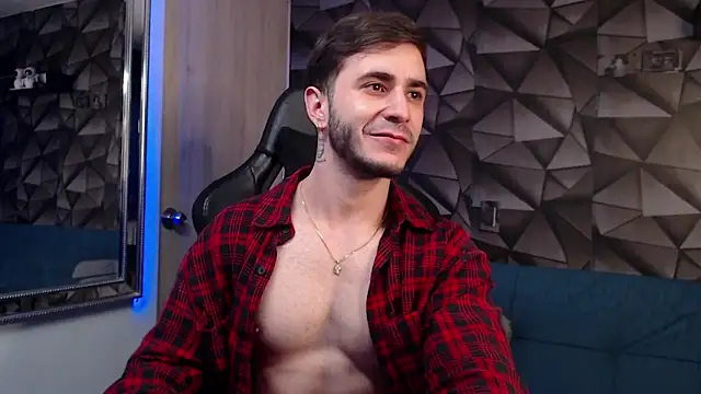 Latino stud4u online show from 25, 11, 2025