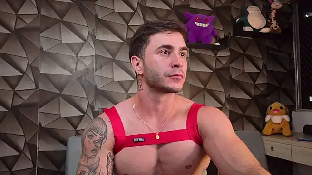 Snapshot of Latino_stud4u chatting on 8, 5, 2026 Latino stud4u online show from 8, 5, 2026