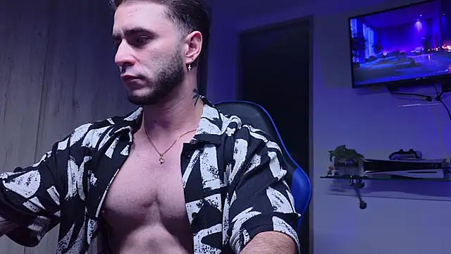 Snapshot of Latino_stud4u chatting on 27, 6, 2026 Latino stud4u online show from 27, 6, 2026
