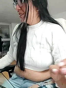 aisha latina online show from 11, 3, 2026