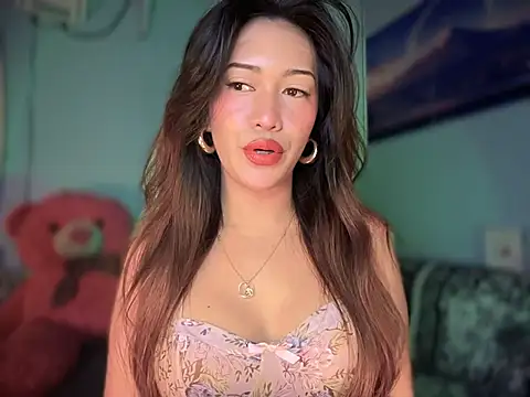 Jasmine Elcock online show from 5, 12, 2025