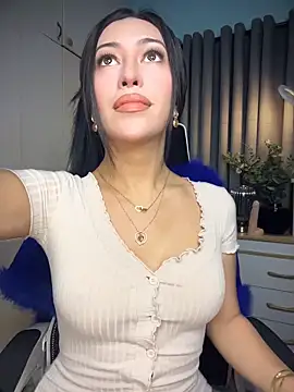 Jasmine Elcock online show from 7, 5, 2026