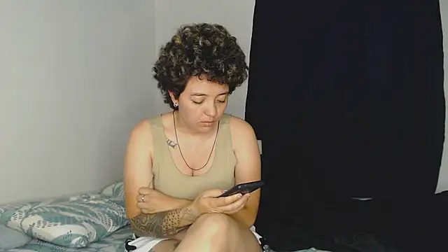 Snapshot of kathy_luisa chatting on 25, 7, 2026 kathy luisa online show from 25, 7, 2026