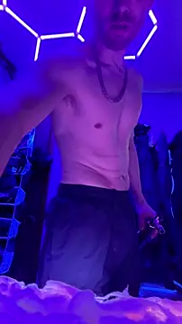 Cloudd Kingg Iceyyy online show from 7, 3, 2026