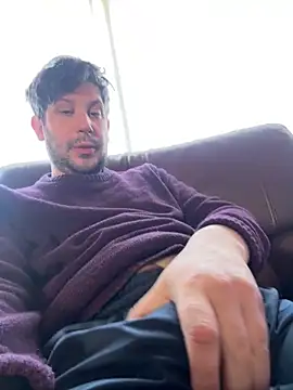 Taxidriver1988 online show from 3, 3, 2025