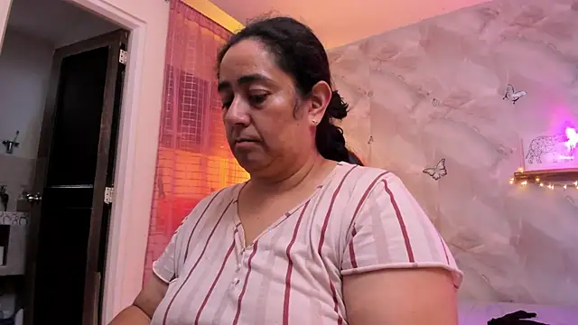 Snapshot of agathaxxx-69 chatting on 27, 9, 2025 agathaxxx-69 online show from 27, 9, 2025