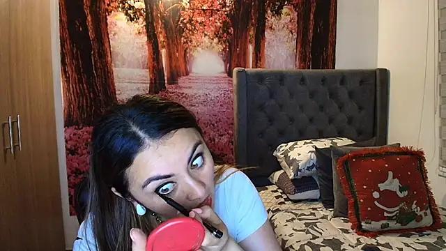 Snapshot of sofia23dirty chatting on 3, 11, 2025 sofia23dirty online show from 3, 11, 2025