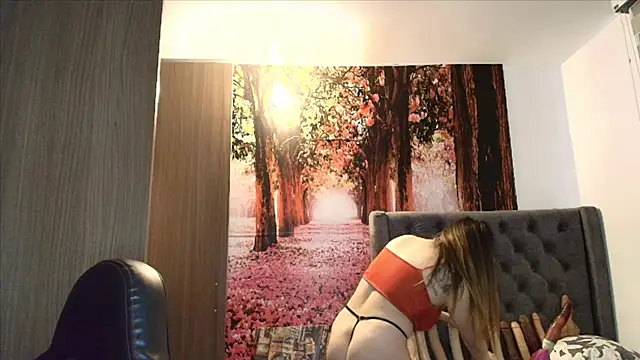 Snapshot of sofia23dirty chatting on 17, 11, 2025 sofia23dirty online show from 17, 11, 2025