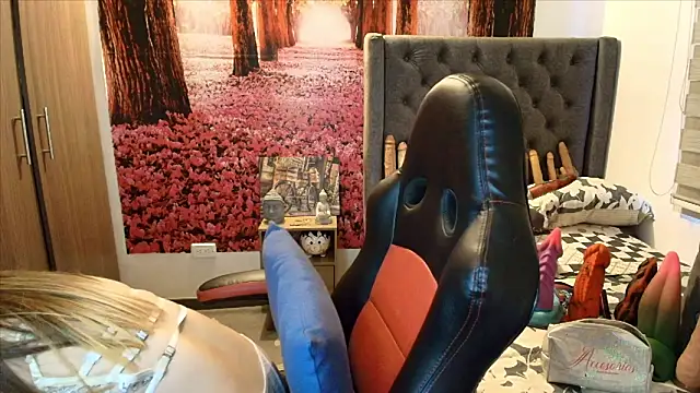 Snapshot of sofia23dirty chatting on 14, 1, 2026 sofia23dirty online show from 14, 1, 2026