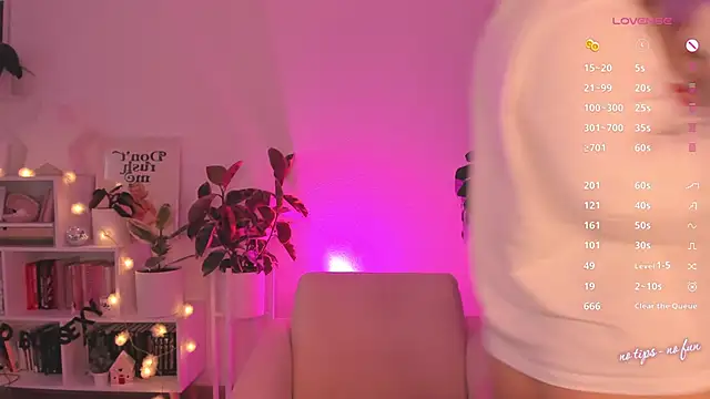 pussy-kattt online show from 23, 11, 2025