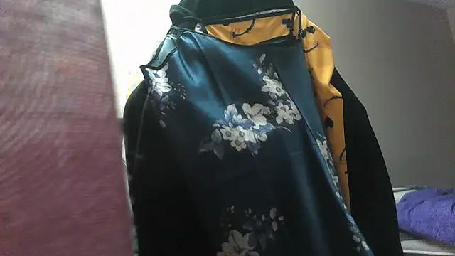 Sandra Potiche online show from 2, 10, 2025