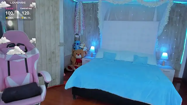Snapshot of floryn_susana chatting on 25, 6, 2026 floryn susana online show from 25, 6, 2026
