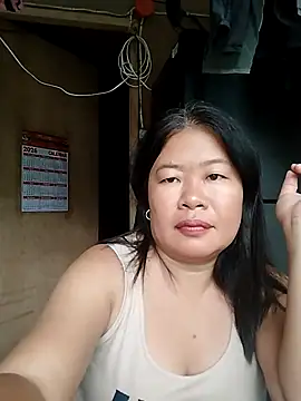 lickmepussy21 online show from 5, 2, 2026