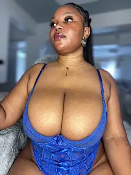 Hyra Ari online show from 4, 3, 2026