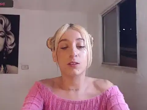 andreahhill online show from 20, 2, 2025