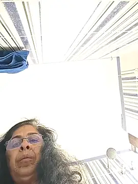 Susannemilf online show from 2, 3, 2026