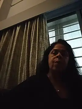 Susannemilf online show from 4, 4, 2026