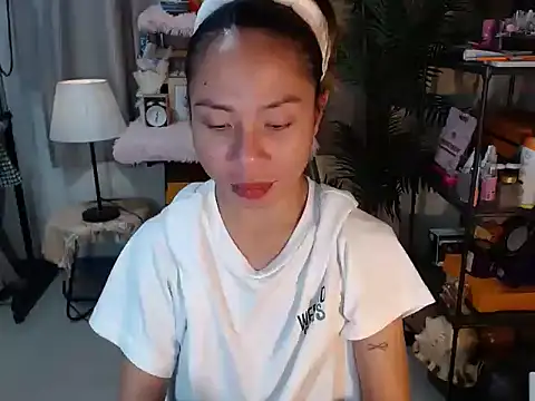 AsianTrixxx online show from 14, 3, 2026