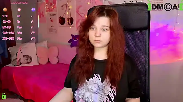 Snapshot of StellaMilla chatting on 24, 4, 2026 StellaMilla online show from 24, 4, 2026
