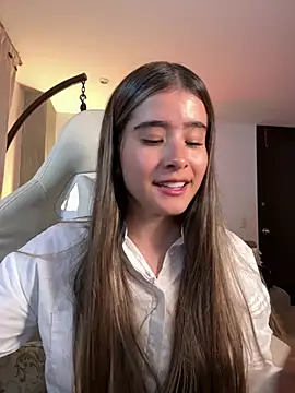 Snapshot of Stormiie777 chatting on 6, 2, 2026 Stormiie777 online show from 6, 2, 2026