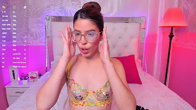 Nat Bakers online show from 5, 11, 2025