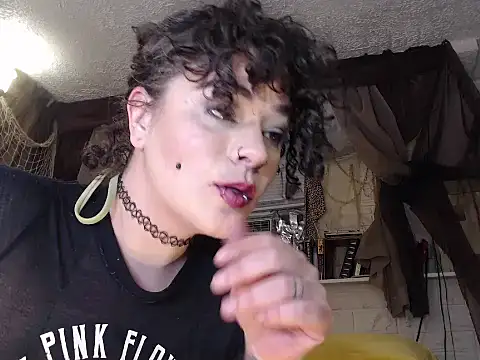 MaxiMillz online show from 9, 11, 2025