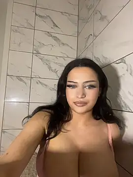 Snapshot of EmiliaPetrova chatting on 13, 7, 2026 EmiliaPetrova online show from 13, 7, 2026