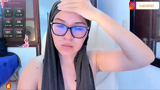 MatchedEyebrow online show from 26, 9, 2025