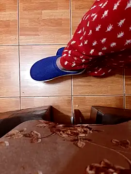 Snapshot of feet_toes chatting on 23, 10, 2025 feet toes online show from 23, 10, 2025
