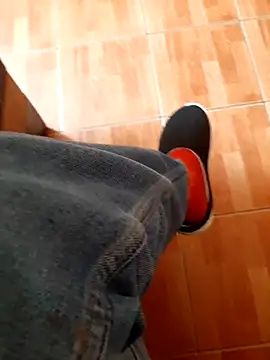 Snapshot of feet_toes chatting on 16, 7, 2026 feet toes online show from 16, 7, 2026