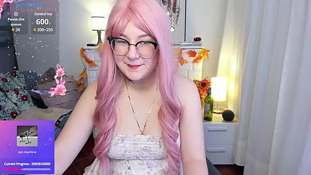 Snapshot of HunnyyLove chatting on 7, 2, 2025 HunnyyLove online show from 7, 2, 2025
