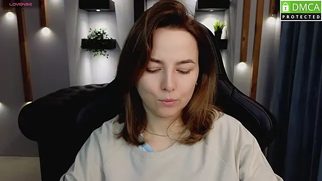 Mira Mermayd online show from 9, 2, 2025