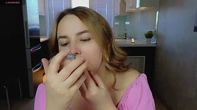 Mira Mermayd online show from 5, 2, 2026