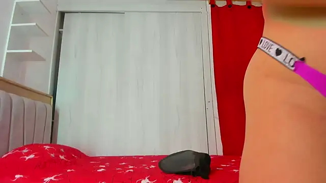 Lunastar02 online show from 9, 1, 2026