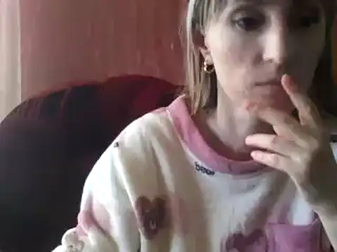 Snapshot of Biddy_Alana chatting on 24, 2, 2025 Biddy Alana online show from 24, 2, 2025