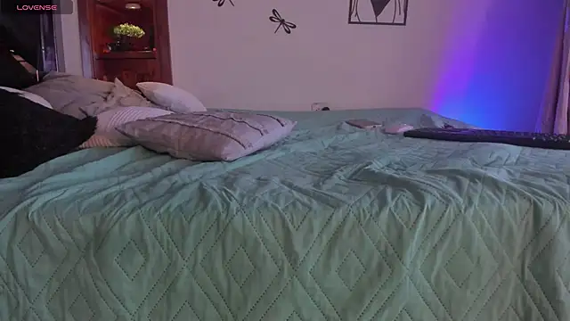 MarStonee online show from 1, 3, 2025