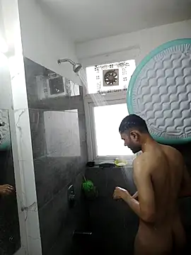 Snapshot of alex78265 chatting on 25, 9, 2025 alex78265 online show from 25, 9, 2025