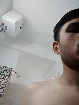 Snapshot of alex78265 chatting on 15, 10, 2025 alex78265 online show from 15, 10, 2025